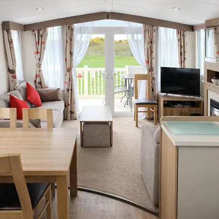 Seaview 8 Berth Caravan At Haven Primrose Valley *